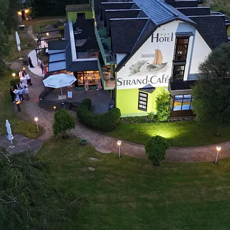 Strand-cafe 3*