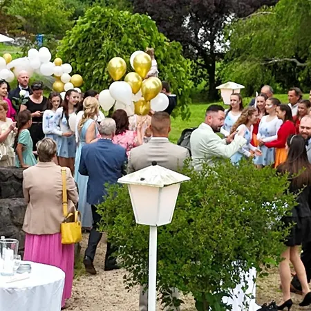 Strand-cafe Ξενοδοχείο 3*