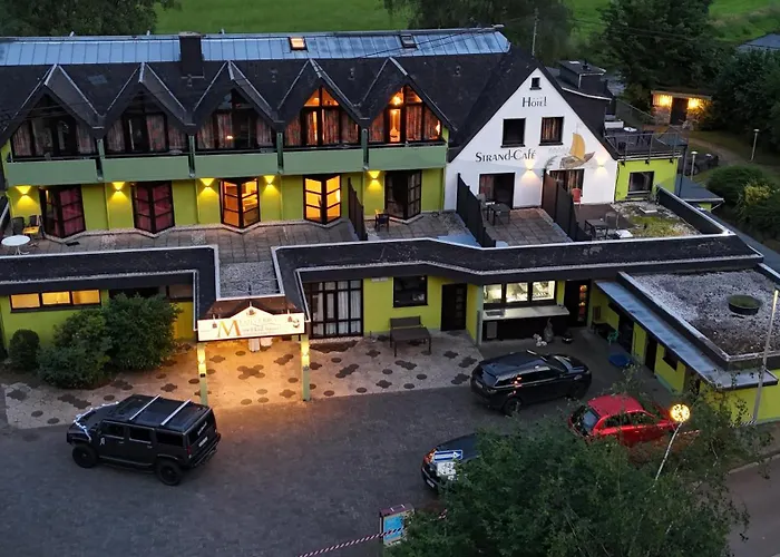 Strand-cafe Hotel 3*